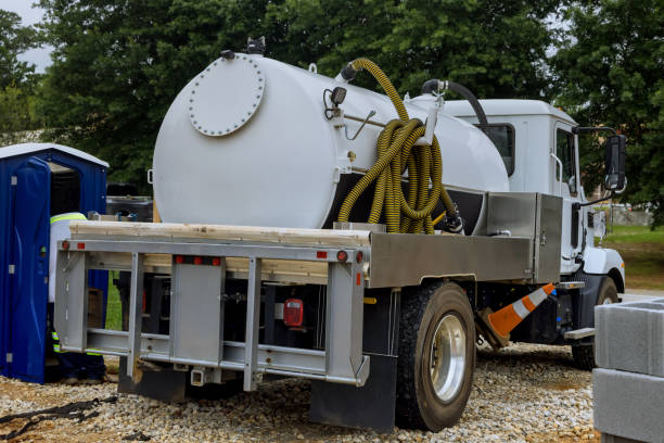 Best Portable restroom trailer rental  in Legend Lake, WI